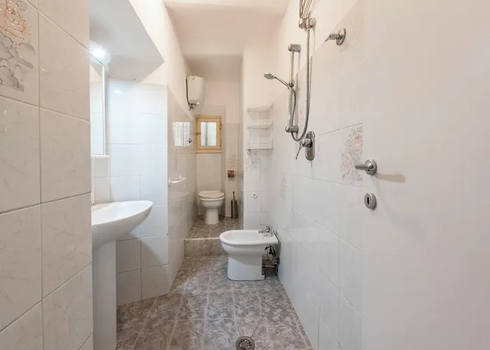 Mattonaia By Mmega Floransa